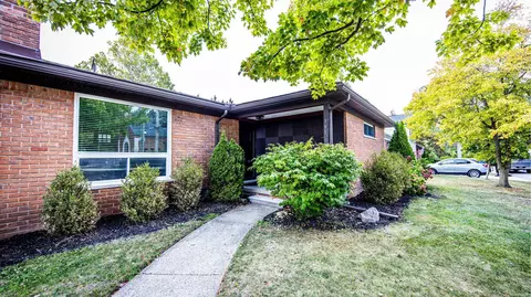 Exterior - 795 Grosse Pointe, Grosse Pointe, MI 48230 photo 7 of 12