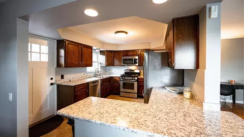 Kitchen - 795 Grosse Pointe, Grosse Pointe, MI 48230 photo 1 of 4