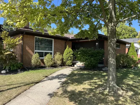 795 Grosse Pointe, Grosse Pointe, MI 48230