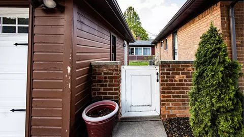 Exterior - 795 Grosse Pointe, Grosse Pointe, MI 48230 photo 10 of 12