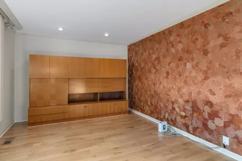 Living - 1131 Audubon, Grosse Pointe Park, MI 48230 photo 5 of 5