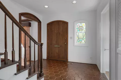 Entry Way - 1131 Audubon, Grosse Pointe Park, MI 48230 photo 1 of 7