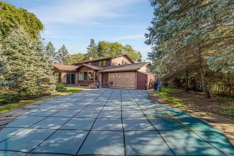 Exterior - 1131 Audubon, Grosse Pointe Park, MI 48230 photo 5 of 15