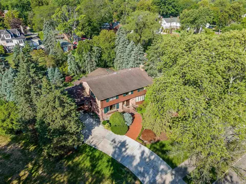 View/Area - 1131 Audubon, Grosse Pointe Park, MI 48230 photo 3 of 9