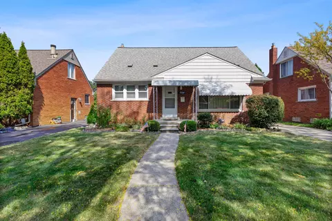 20509 Frazho, Saint Clair Shores, MI 48081