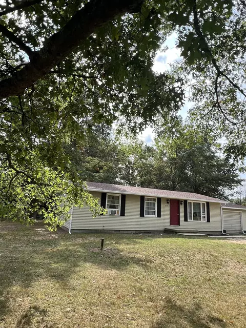 2191 Pine Cres, Farwell, MI 48622