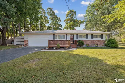 3943 Knepper, Lambertville, MI 48144