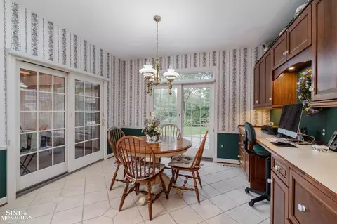 Dining - 825 Bishop, Grosse Pointe, MI 48230 photo 3 of 3