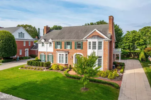 Exterior - 825 Bishop, Grosse Pointe, MI 48230 photo 13 of 16