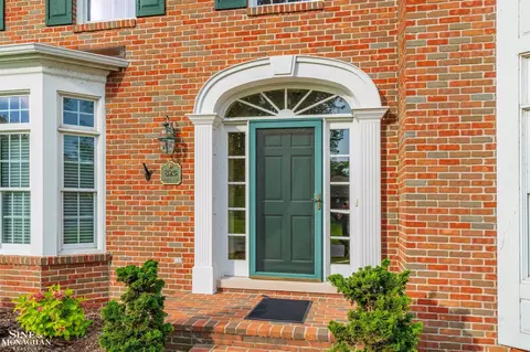 Entry Way - 825 Bishop, Grosse Pointe, MI 48230 photo 6 of 6