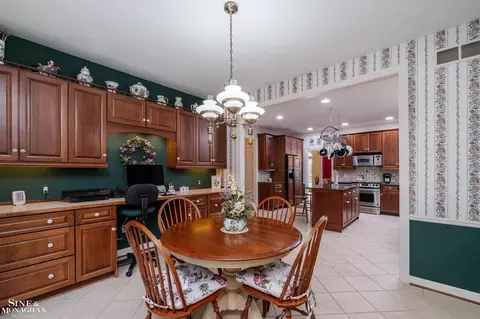 Kitchen - 825 Bishop, Grosse Pointe, MI 48230 photo 6 of 7