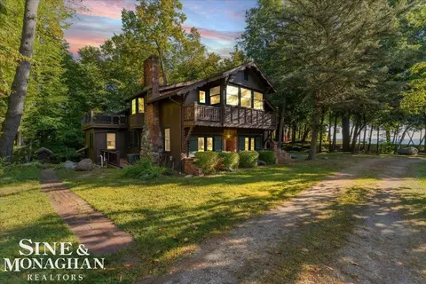 4951 N Lakeshore, Lexington, MI 48450