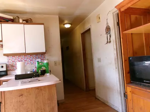 Entry Way - 3191 Pinehurst, Lake, MI 48632 photo 2 of 2