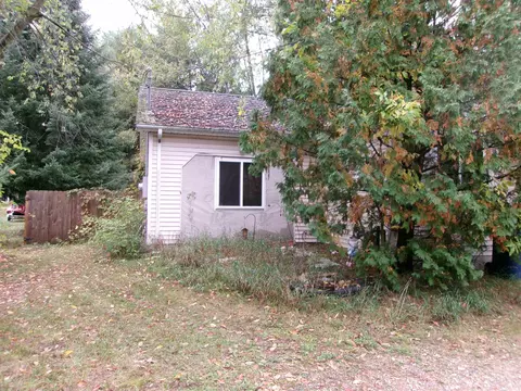 Exterior - 3191 Pinehurst, Lake, MI 48632 photo 8 of 11