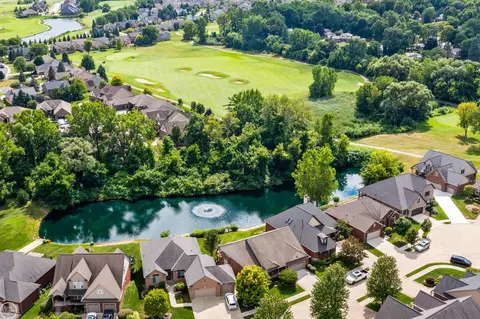 7838 Firestone, Washington Township, MI 48094