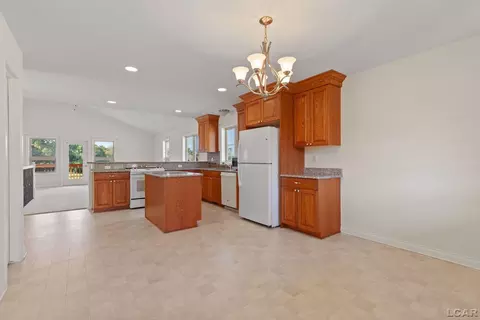 1017 Ridge Vw, Tecumseh, MI 49286 photo 5