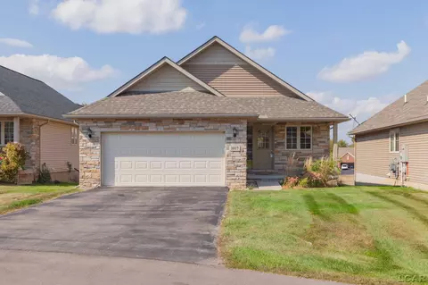 1017 Ridge Vw, Tecumseh, MI 49286 photo 2