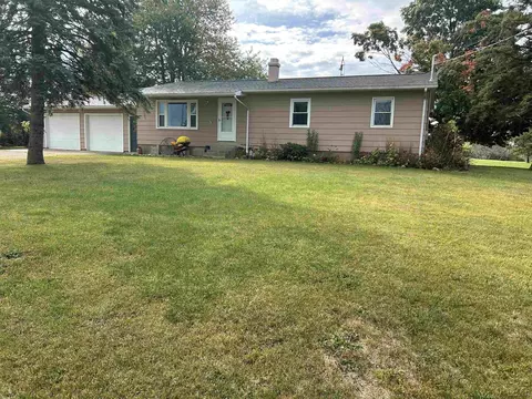 11639 Beecher, Clayton, MI 49235