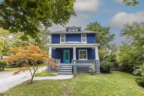1104 Main, Essexville, MI 48732