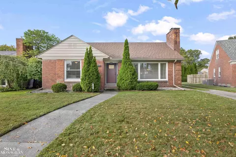 463 Lexington, Grosse Pointe Farms, MI 48236