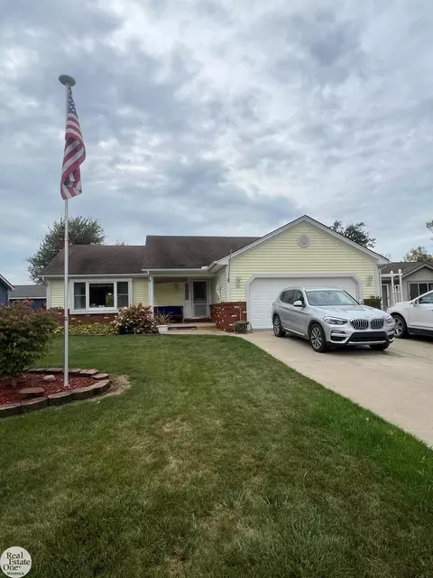 113 Murray, Marine City, MI 48039