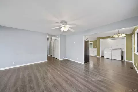 Living - 2629 Renfrew, Jackson, MI 49201 photo 1 of 3