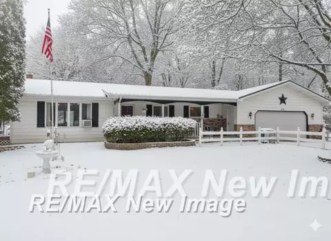 8700 S Hemlock, Saint Charles, MI 48655
