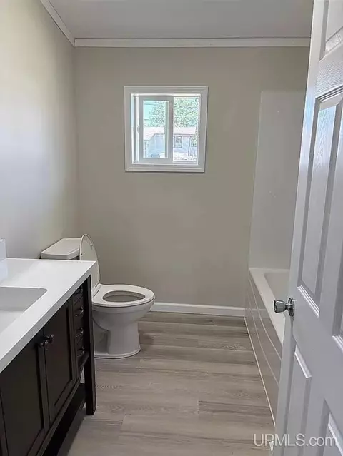 1740 Rosewood, Ishpeming, MI 49849 photo 6