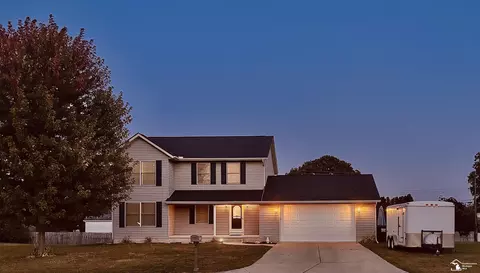 151 Aberdeen Ln, Monroe, MI 48161