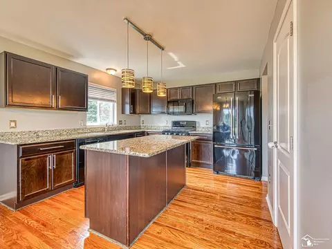 449 Corinth, Dundee, MI 48131 photo 17