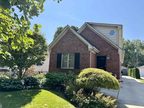 547 Neff, Grosse Pointe, MI 48230