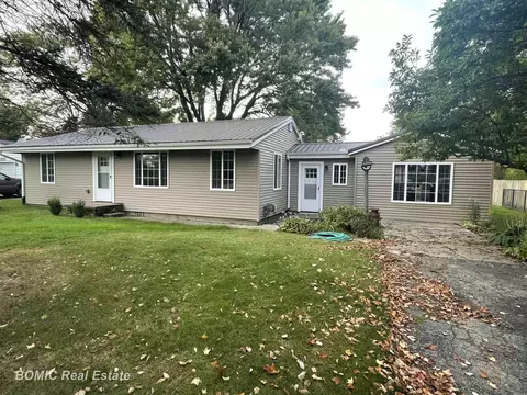 4045 E Mount Morris, Mount Morris, MI 48458