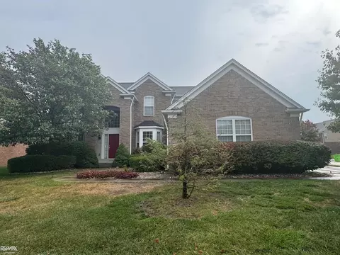 49470 Tottenham, Macomb, MI 48044