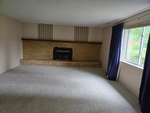 1144 Pickwick Pl, Flint, MI 48507 photo 7