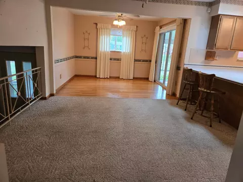 1144 Pickwick Pl, Flint, MI 48507 photo 6