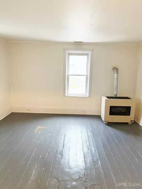 861 Summit, Hancock, MI 49930 photo 5