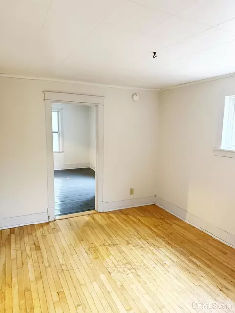 861 Summit, Hancock, MI 49930 photo 7