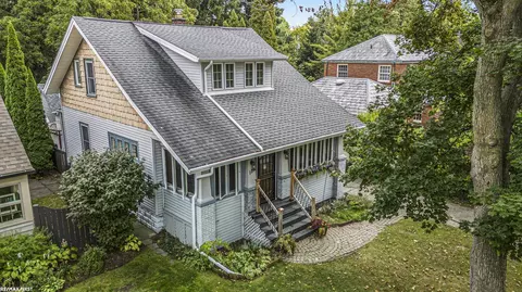 185 Moross, Mount Clemens, MI 48043