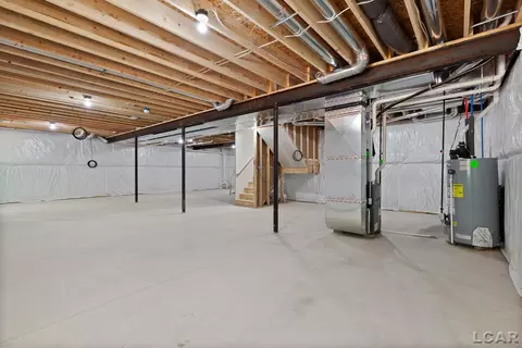 797 War Bonnet, Tecumseh, MI 49286 photo 36