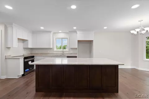 797 War Bonnet, Tecumseh, MI 49286 photo 8