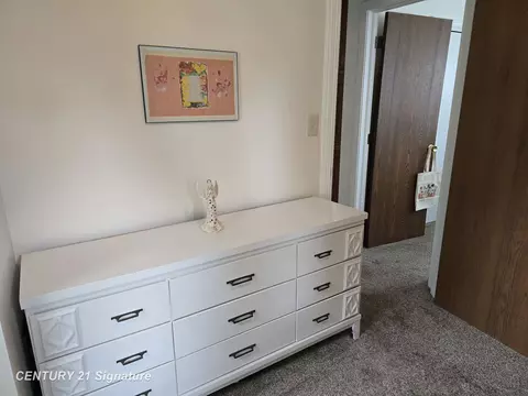 Entry Way - 499 Helen, Mount Morris, MI 48458 photo 3 of 6