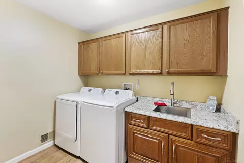 46421 Imperial, Macomb, MI 48044 photo 24