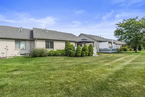 46421 Imperial, Macomb, MI 48044 photo 33