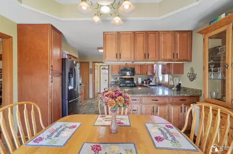 1243 Brandywine, Temperance, MI 48182 photo 9