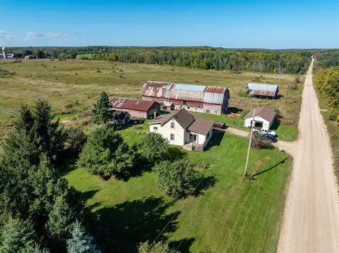 5823 Hallstrom, Eben Junction, MI 49825 photo 8