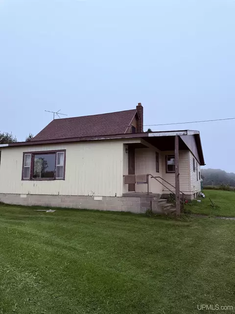 5823 Hallstrom, Eben Junction, MI 49825 photo 17