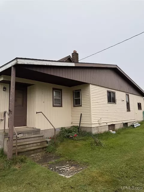 5823 Hallstrom, Eben Junction, MI 49825 photo 18