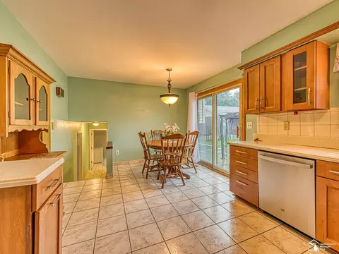 615 N Roessler, Monroe, MI 48162 photo 5