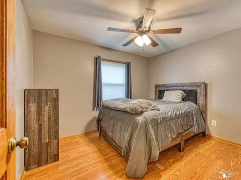615 N Roessler, Monroe, MI 48162 photo 24