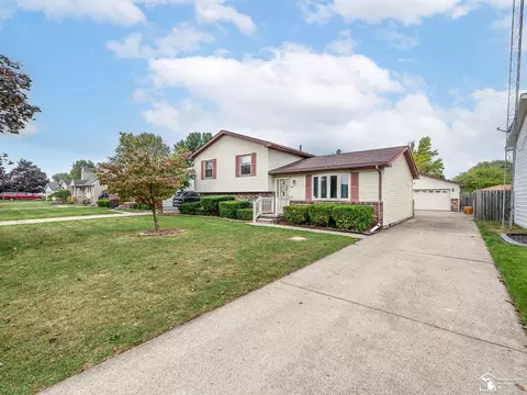 615 N Roessler, Monroe, MI 48162